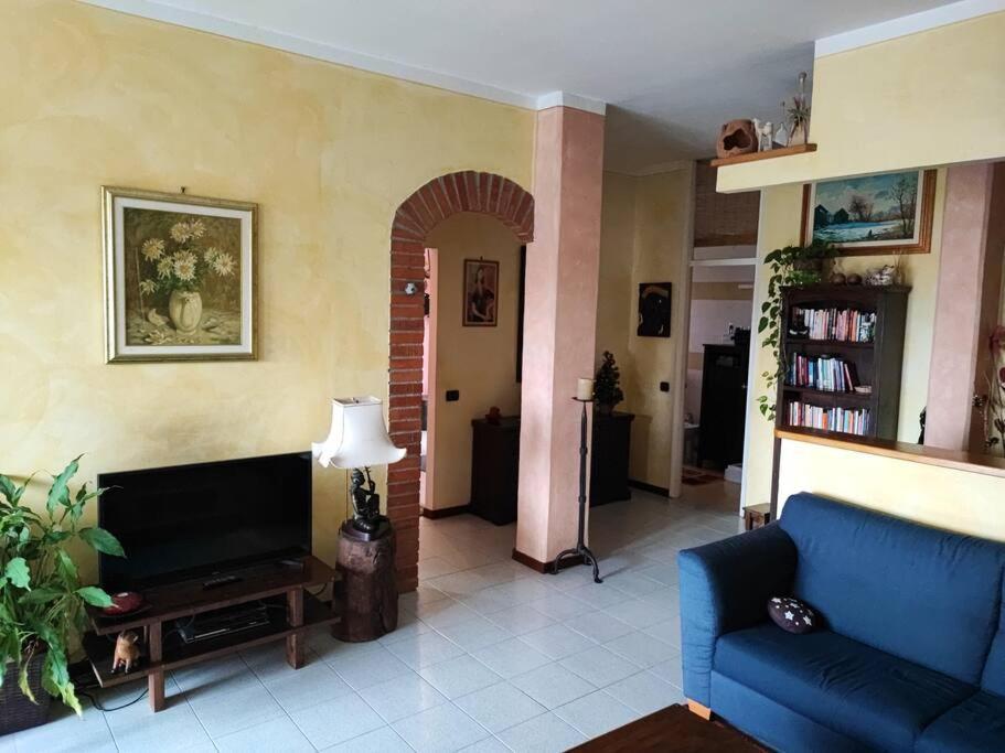 Appartamento Chic Vista Lago - Casa Janis Verbania Buitenkant foto