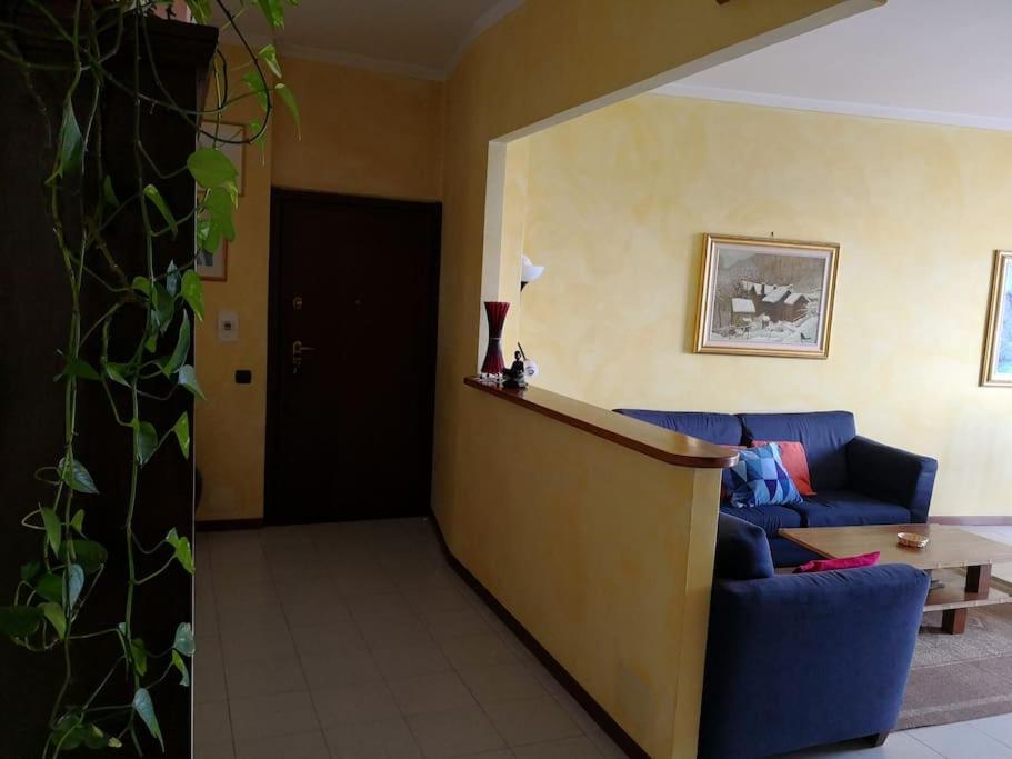 Appartamento Chic Vista Lago - Casa Janis Verbania Buitenkant foto