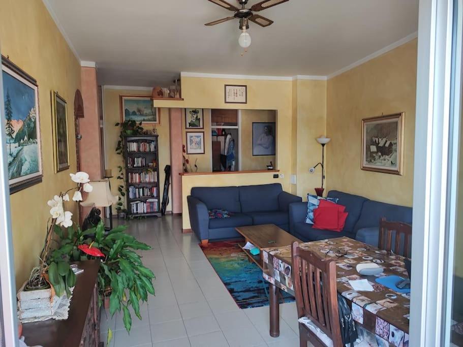 Appartamento Chic Vista Lago - Casa Janis Verbania Buitenkant foto